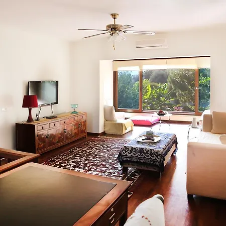 Important Group Bd421 3+1 Villa